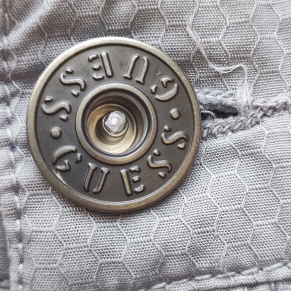 Guess casual flat front short light grey men's size 30 - Picture 8 of 9